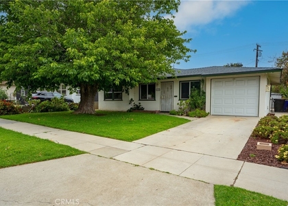 270 S 1st - Photo 1