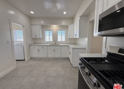 1462 W 36th Street - Photo 1