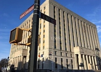 Grand Concourse - Photo 1