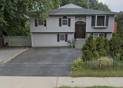 1032 Union Boulevard - Photo 1