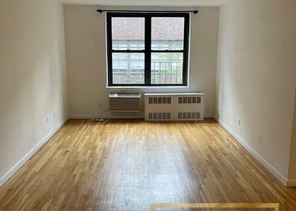 327 W 30th Street - Photo 1
