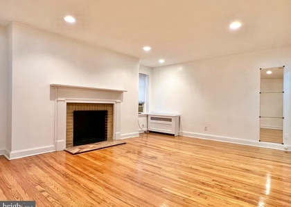 30 22nd Street S - Photo 1