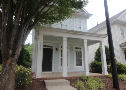 7745 Acc Boulevard - Photo 1