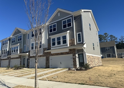 5300 River Reach Drive - Photo 1