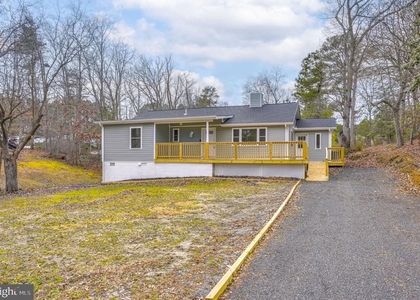 19717 Oak Court - Photo 1