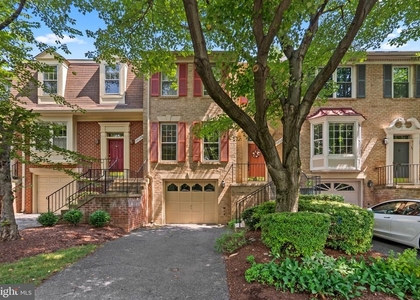 11017 Cedarwood Drive - Photo 1