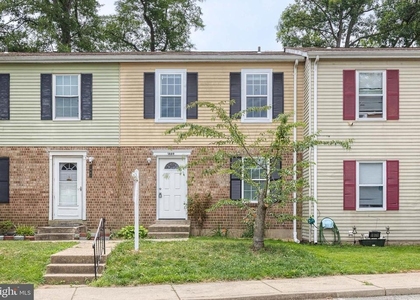 1869 Robin Court - Photo 1