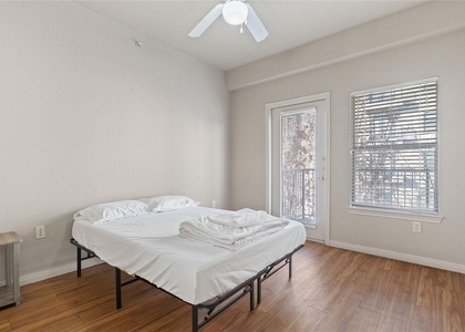 2515 Pearl St - Photo 1