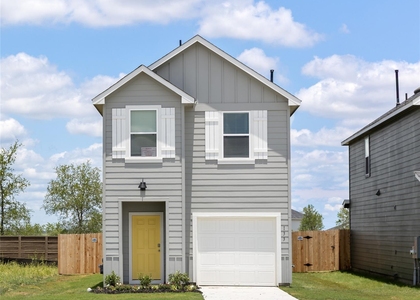 133 Varner Way - Photo 1