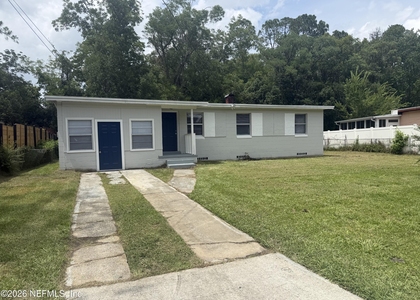 4207 Homer Road N - Photo 1