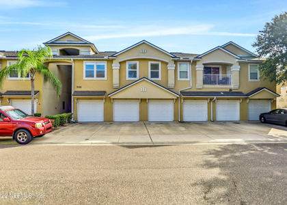 7051 Deer Lodge Circle - Photo 1