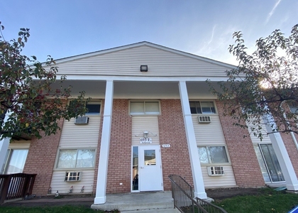 693 E Fullerton Avenue - Photo 1