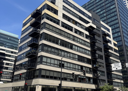 130 S Canal Street - Photo 1