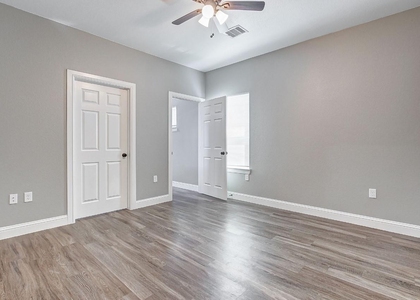 2402 Spence Street - Photo 1