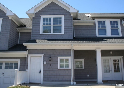 201-205 Franklin - Photo 1