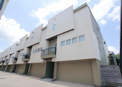 4701 Caroline Street - Photo 1