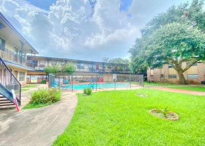2400 5th Street - Photo 1