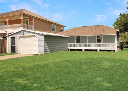 1133 9th Street - Photo 1
