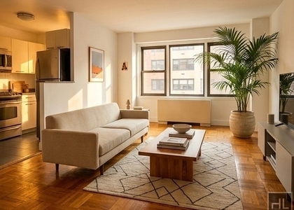 East 63 Street - Photo 1