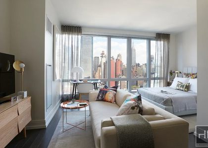 10th Avenue - Photo 1