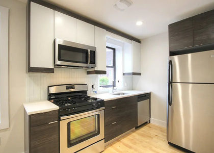 867 Metropolitan Avenue - Photo 1