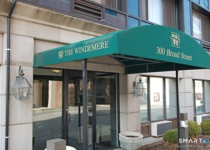 300 Broad Street - Photo 1