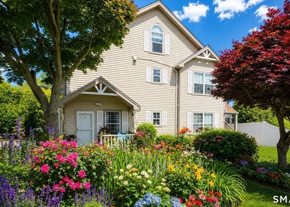 41 Fairfield Avenue - Photo 1