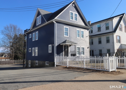 198 Montauk Avenue - Photo 1