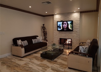 7824 Emerald Harbor Court - Photo 1