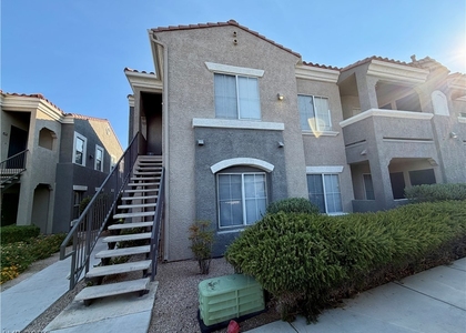 10245 S Maryland Pw Parkway - Photo 1