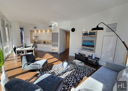East 44th Street - Photo 1