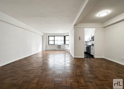 East 69 Street - Photo 1
