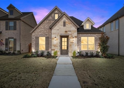2612 Griffith Mews - Photo 1