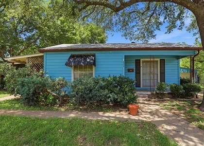 902 W Bridge Street - Photo 1