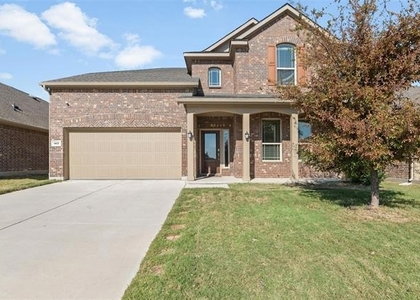 1413 Lake Grove Drive - Photo 1