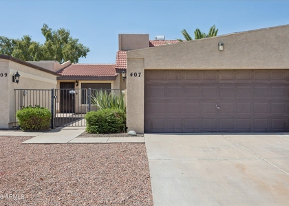 407 E Pecan Road - Photo 1