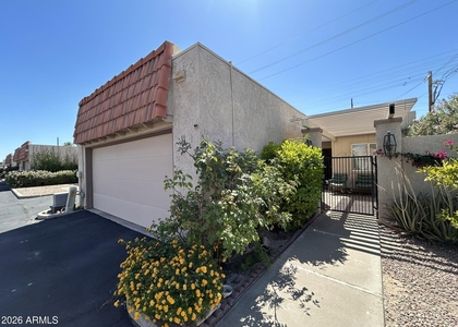5100 N Miller Road - Photo 1