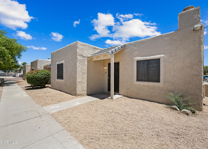 15601 N 27th Street - Photo 1