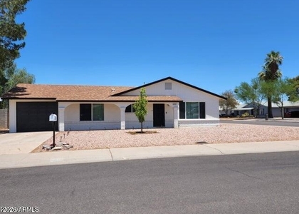 630 E Julie Drive - Photo 1