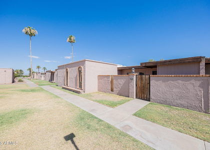 6008 W Augusta Avenue - Photo 1
