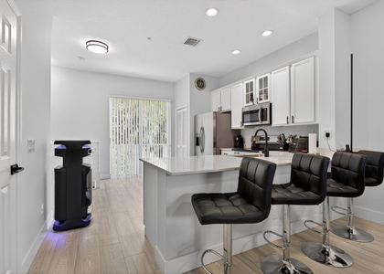 2457 Ne 14th Street - Photo 1