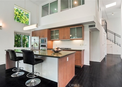 12837 Moorpark Street - Photo 1