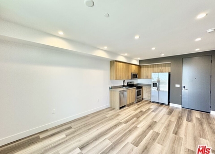 11155 Huston St - Photo 1