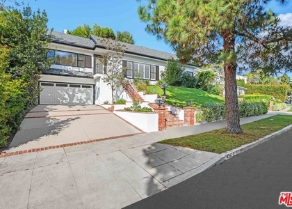 435 Dalehurst Avenue - Photo 1