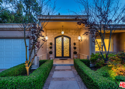 1915 Loma Vista Drive - Photo 1