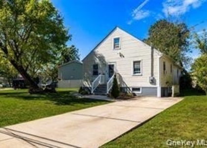 49 Elizabeth Street - Photo 1