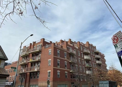 3506 Leavitt Street - Photo 1