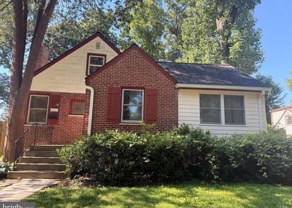 6927 Chestnut Avenue - Photo 1