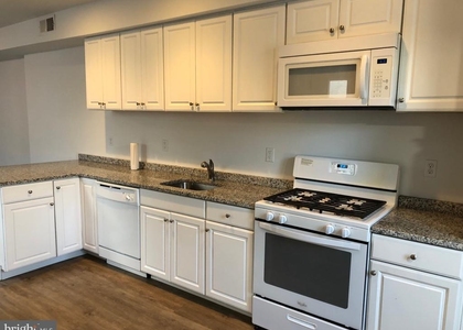 6 E Eagle Road - Photo 1