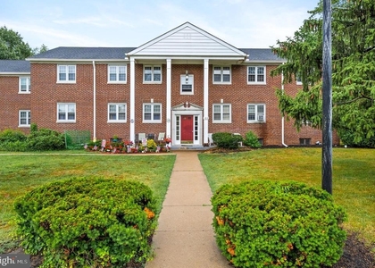 102 Cherry Parke - Photo 1